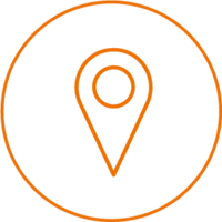 Orangefarbenes Icon eines Standort-Pins (Location Marker) in einem Kreis – steht für das präzise Seriennummern-Tracking im Produktlebenszyklus.
